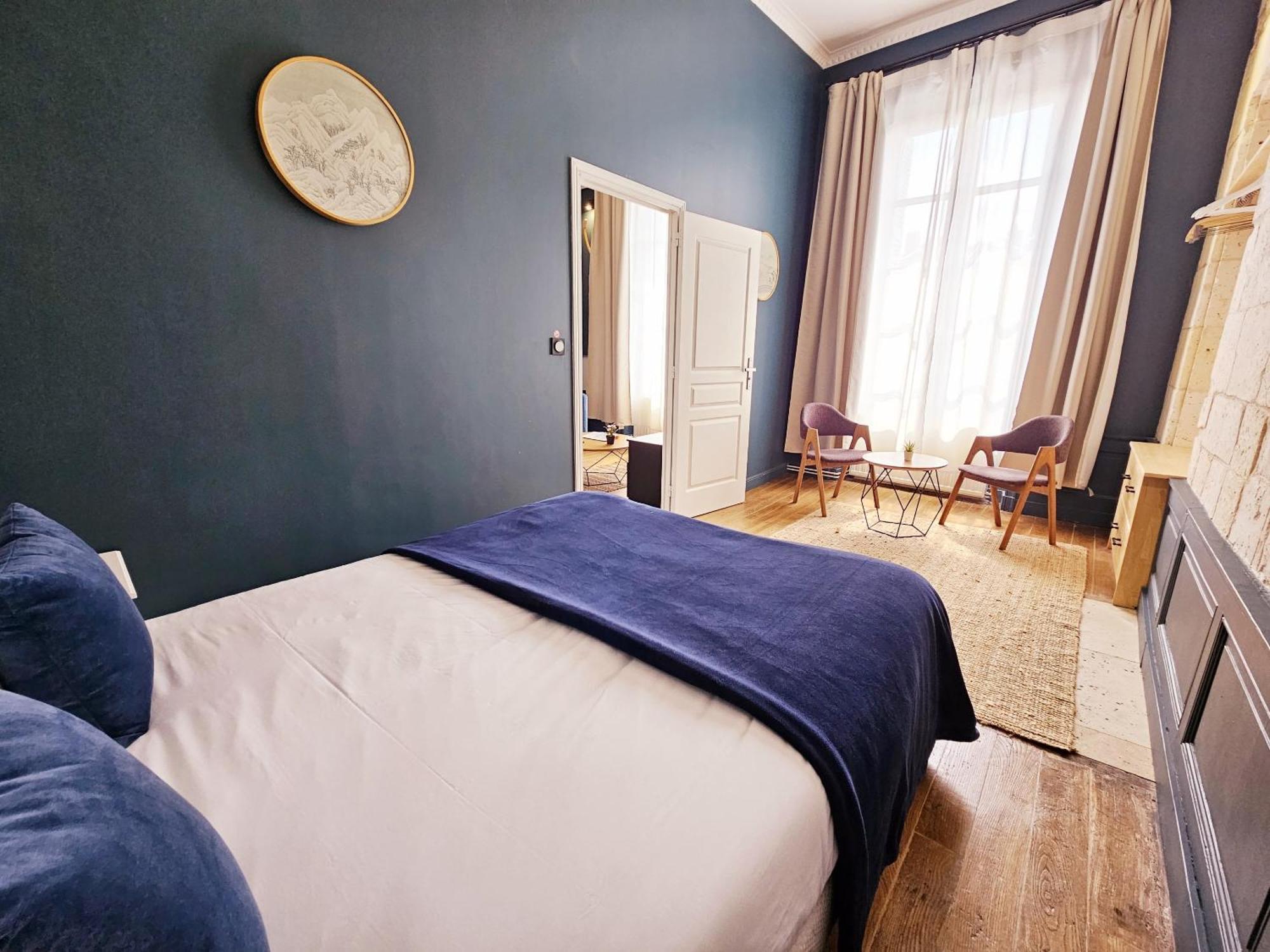 Meubles De L'Arsenal Coeur De Ville ! Angoulême Pokoj fotografie